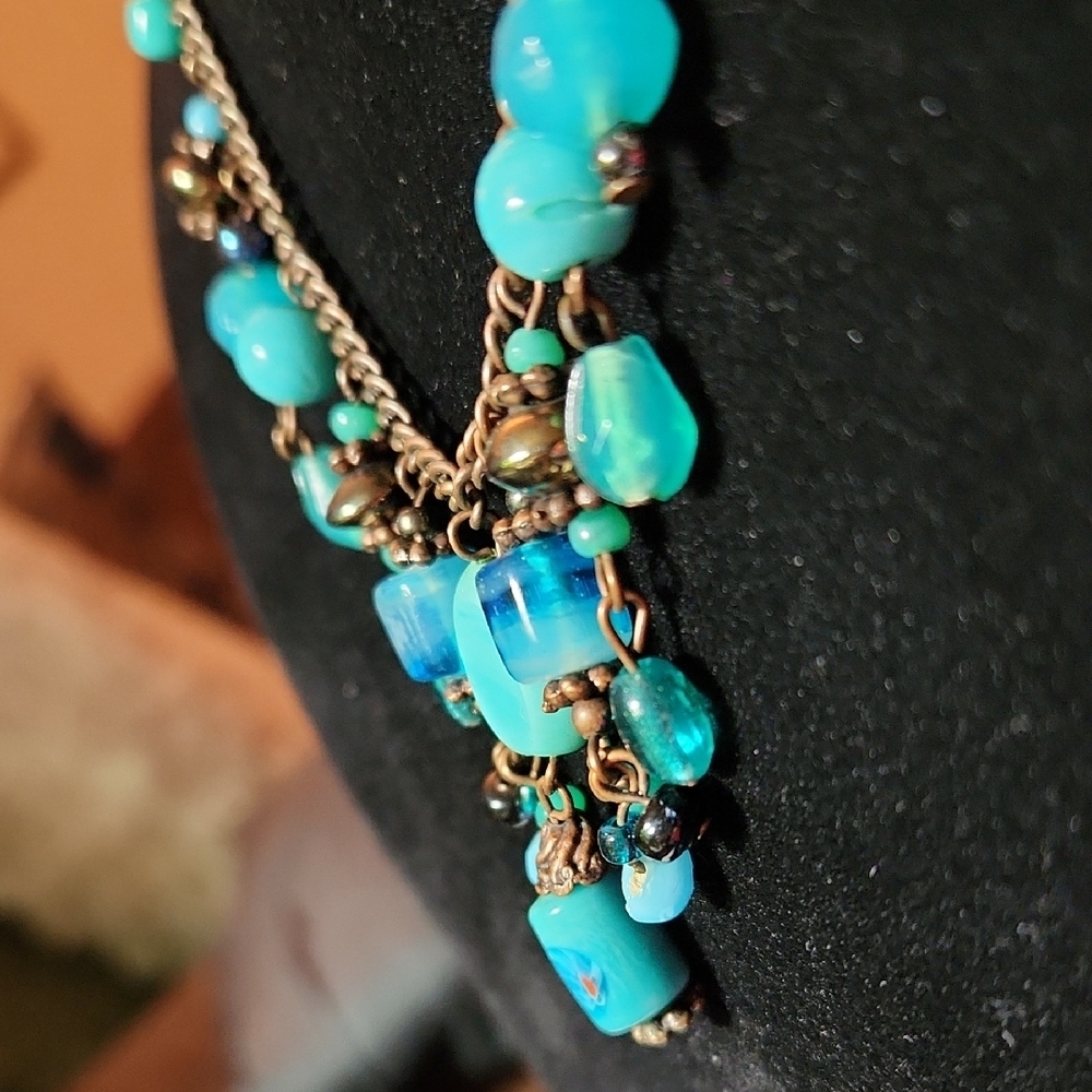 Elegant Turquoise and Copper Chain Necklace